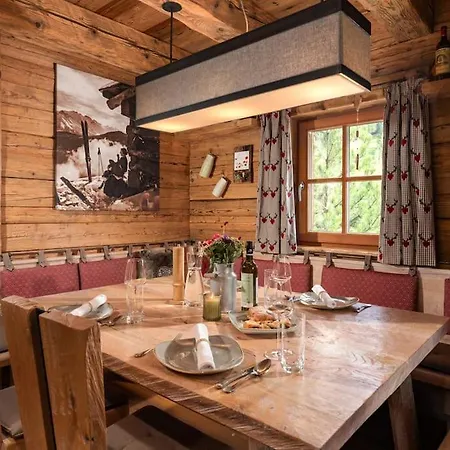 Сasa de vacaciones Chalet Am Oberhausberg Haus im Ennstal